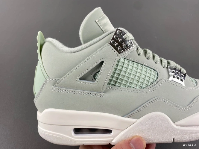 (W) 4 Air Seafoam Jordan HV0823-003 0815